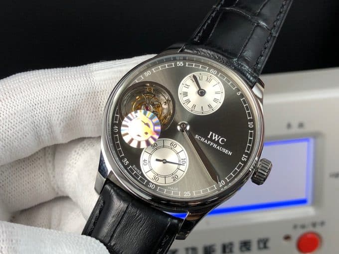人気高級IWC ポルトギーゼ コピーシリーズ メンズ 自動巻き - 画像 (3)