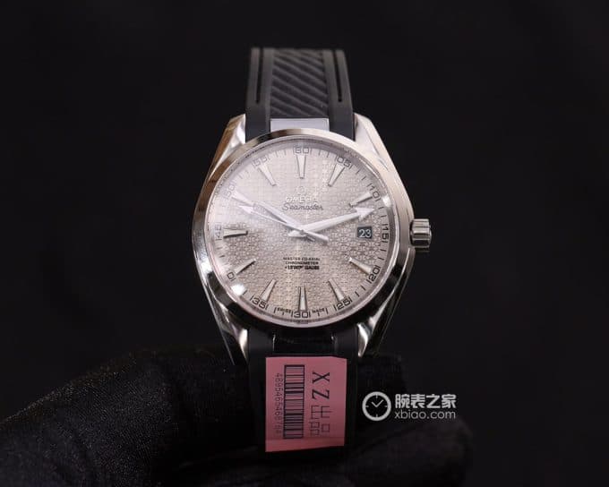 注目度NO.1オメガ シーマスター コピーシリーズ メンズ 自動巻き 2色 - 画像 (3)