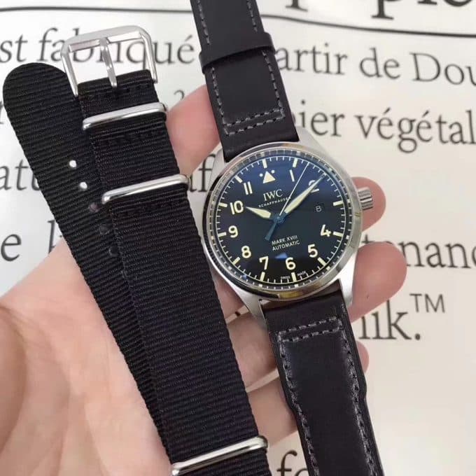 高品質IWC パイロットウォッチ コピーシリーズ メンズ 自動巻き - 画像 (5)
