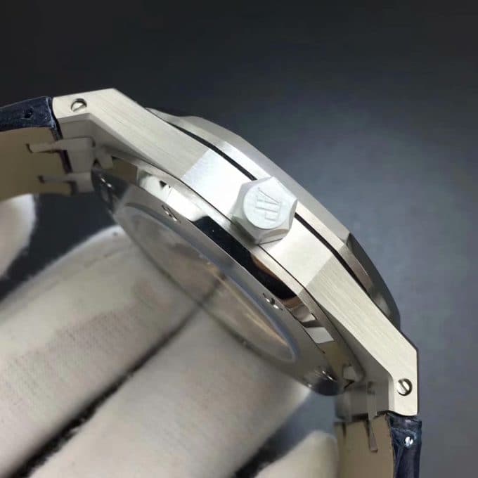 高級人気新品オーデマピゲ 時計 スーパーコピー メンズ 自動巻き - 画像 (5)