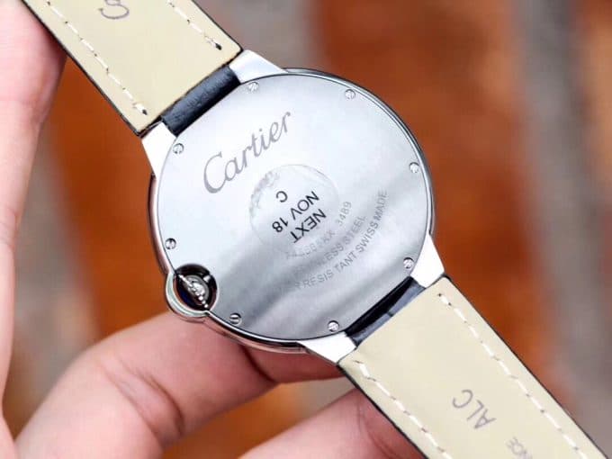 定番人気カルティエ バロンブルー コピーシリーズ メンズ 自動巻き - 画像 (9)
