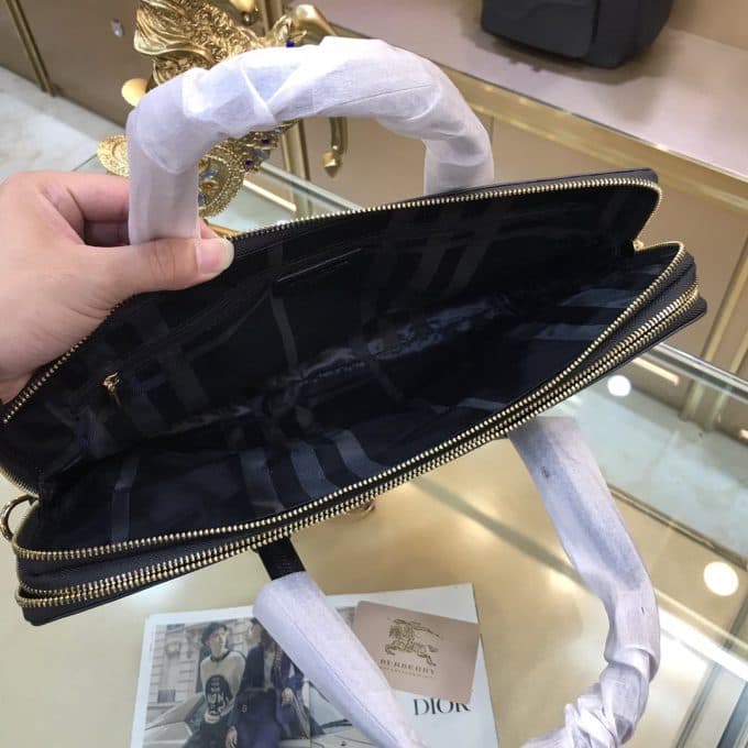 バーバリーバッグコピー 2022新品注目度NO.1 BURBERRY メンズ ブリーフケース - 画像 (8)