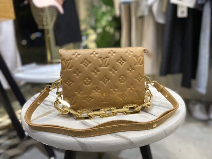 高品質 ルイヴィトンバッグコピー 大人気2022新品 Louis Vuitton メンズ ショルダーバッグ