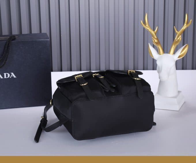 プラダバッグコピー 定番人気2022新品 PRADA 男女兼用 バックパック - 画像 (4)