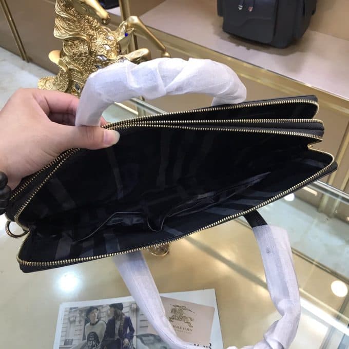 バーバリーバッグコピー 2022新品注目度NO.1 BURBERRY メンズ ブリーフケース - 画像 (9)