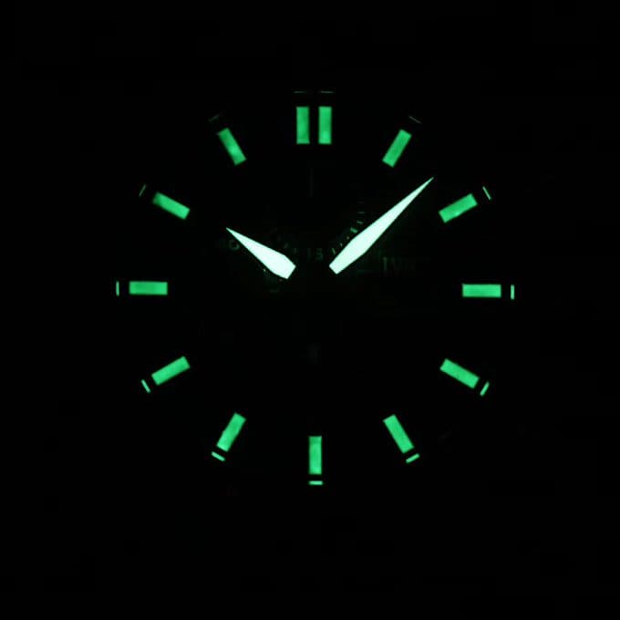 人気高級IWC パイロットウォッチ コピーシリーズ メンズ 自動巻き2色 - 画像 (9)