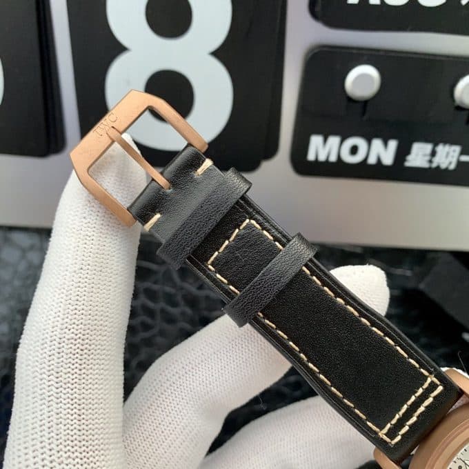 高品質IWC パイロットウォッチ コピーシリーズ メンズ 自動巻き - 画像 (7)