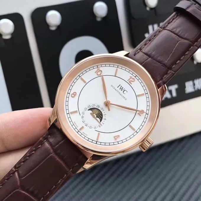 高品質IWC ポルトギーゼ コピーシリーズ メンズ 自動巻き2色 - 画像 (4)