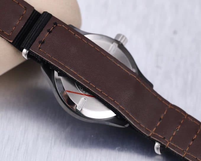 注目度NO.1IWC パイロットウォッチ コピーシリーズ メンズ 自動巻き - 画像 (6)