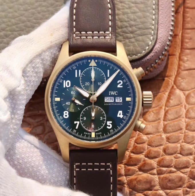 高品質IWC パイロットウォッチ コピーシリーズ メンズ 自動巻き