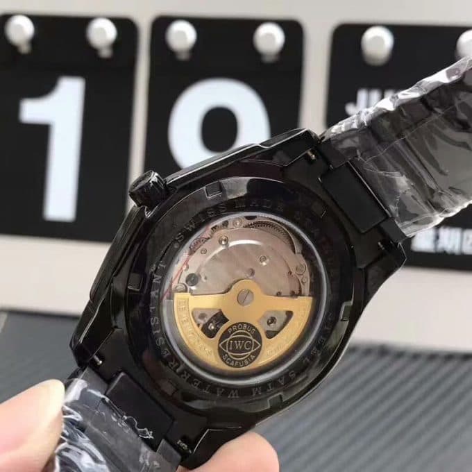 高品質IWC パイロットウォッチ コピーシリーズ メンズ 自動巻き3色 - 画像 (6)