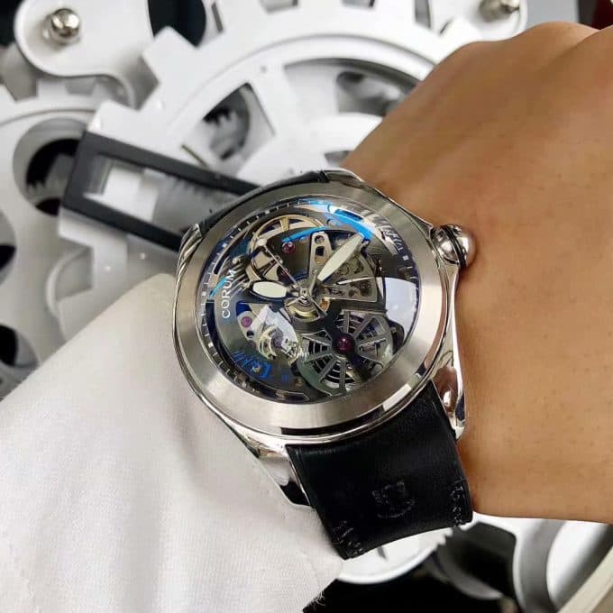 定番人気新品コルム 時計 コピー メンズ 自動巻き4色 - 画像 (3)