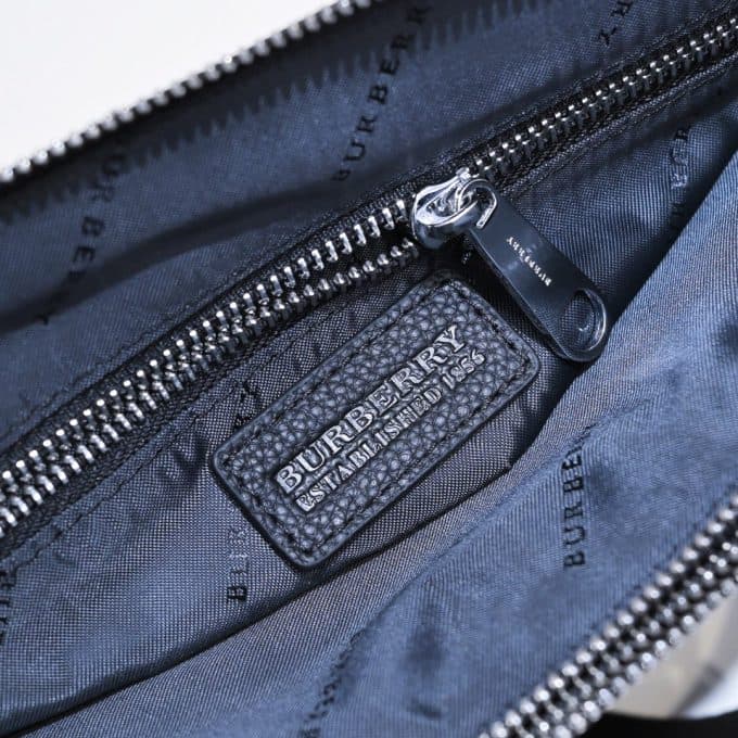 バーバリーバッグコピー 大人気2022新品 BURBERRY メンズ ショルダーバッグ - 画像 (7)