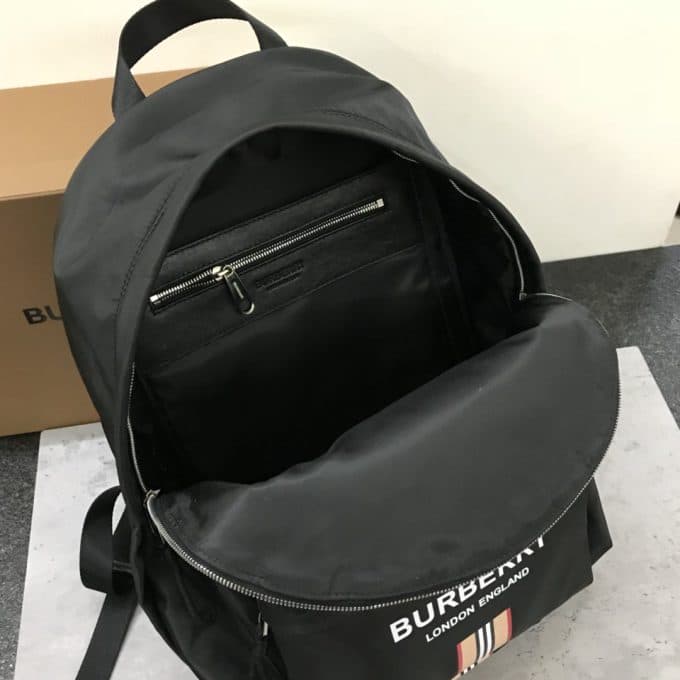 バーバリーバッグコピー 2022新品注目度NO.1 BURBERRY 男女兼用 バックパック - 画像 (8)