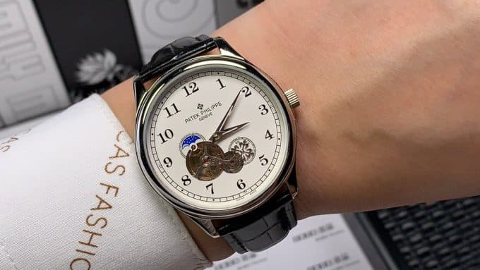 大人気新品パテックフィリップ 時計 コピー メンズ 自動巻き 4色