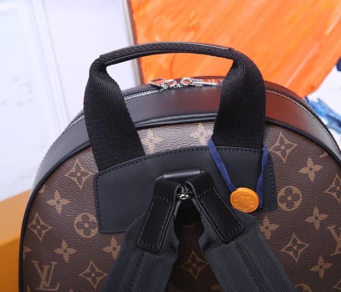 人気高級 ルイヴィトンバッグコピー 定番人気2022新品 Louis Vuitton メンズ バックパック - 画像 (6)