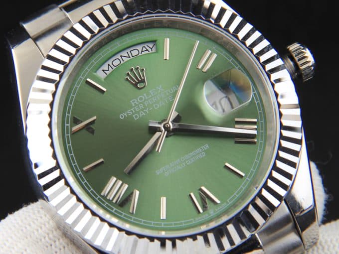 定番人気売れ筋ロレックス コピー 時計 Rolex デイデイト シリーズ メンズ 自動巻き - 画像 (4)