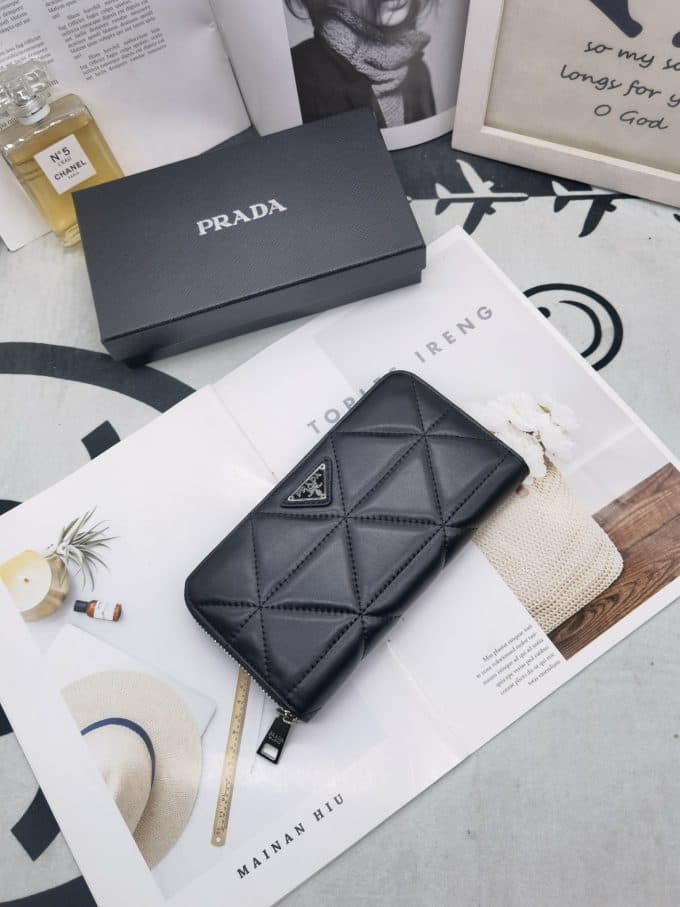 プラダ財布コピー 定番人気2021新品 PRADA 男女兼用 長財布