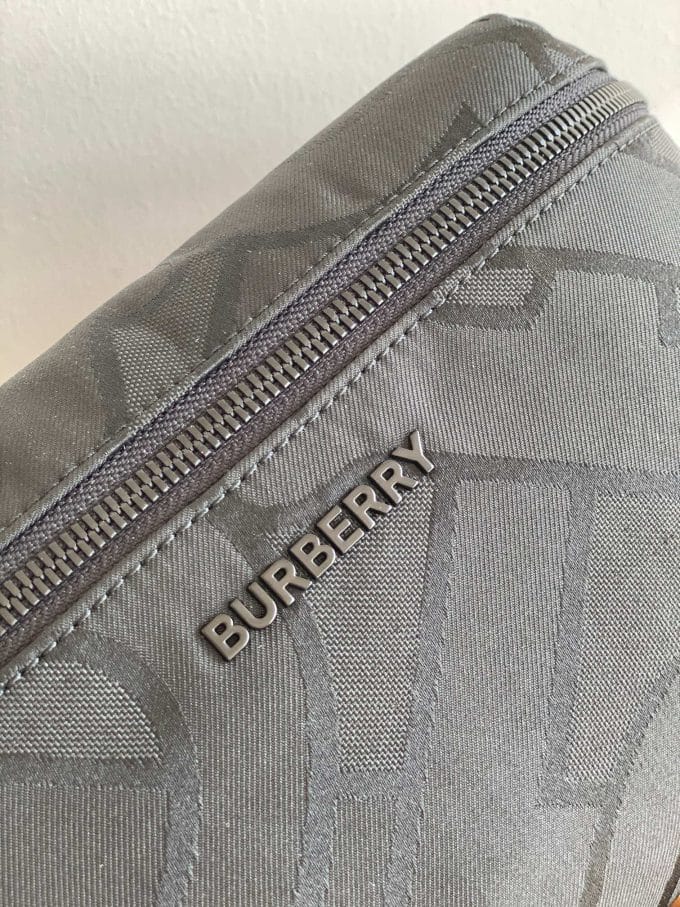 バーバリーバッグコピー 2022新品注目度NO.1 BURBERRY 男女兼用 ウエストポーチ - 画像 (5)