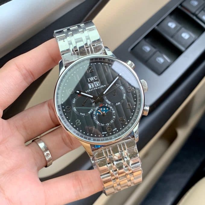 注目度NO.1IWC パイロットウォッチ コピーシリーズ メンズ 自動巻き4色 - 画像 (3)