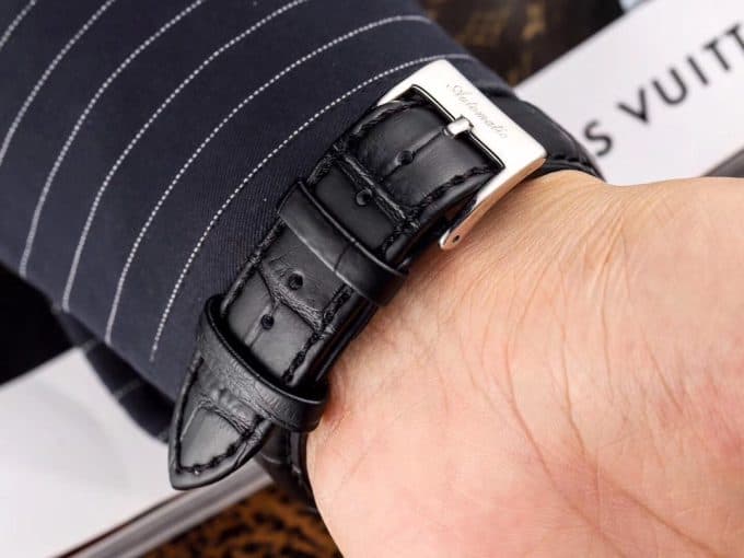 定番人気新品ヴァシュロンコンスタンタン 時計 コピー メンズ 自動巻き 5色 - 画像 (8)