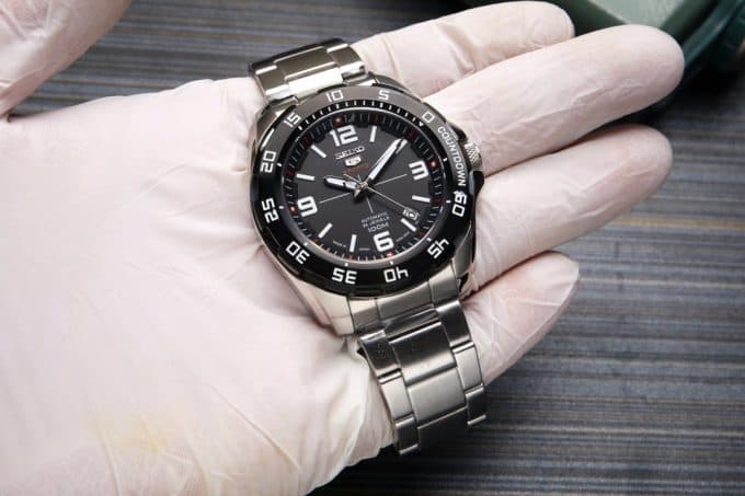 定番人気売れ筋グランドセイコー コピー 時計 SEIKOメンズ 自動巻き - 画像 (4)