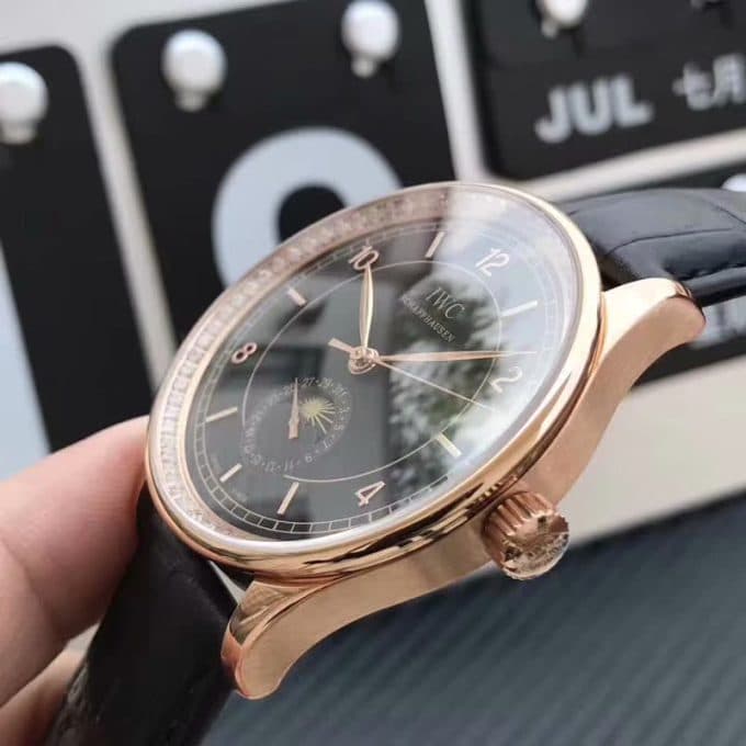 高品質IWC ポルトギーゼ コピーシリーズ メンズ 自動巻き2色 - 画像 (7)