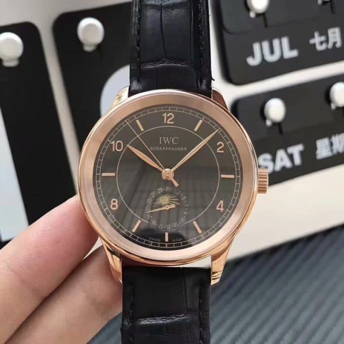 高品質IWC ポルトギーゼ コピーシリーズ メンズ 自動巻き2色 - 画像 (2)