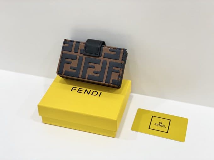 フェンディ財布コピー 大人気2021新品 FENDI 男女兼用 財布 4色 - 画像 (8)