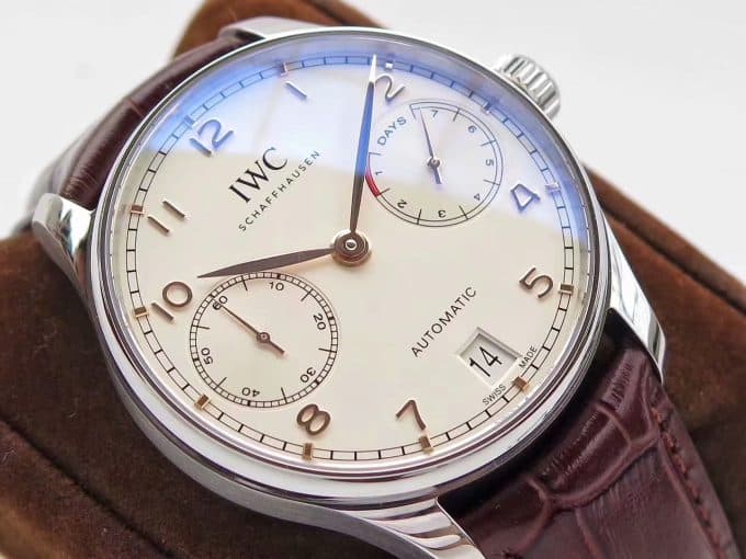 人気高級IWC ポルトギーゼ コピーシリーズ メンズ 自動巻き - 画像 (4)