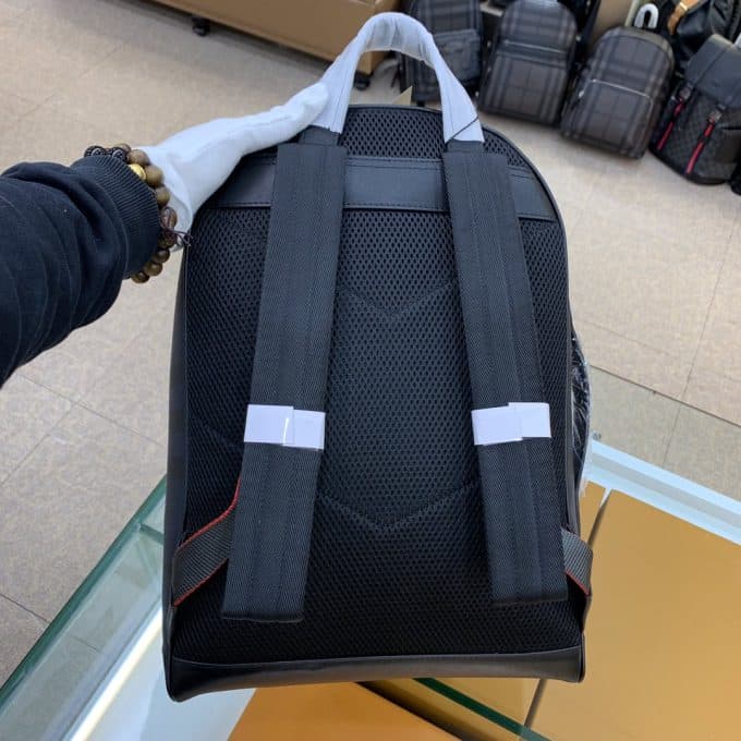 バーバリーバッグコピー 2022新品注目度NO.1 BURBERRY メンズ バックパック - 画像 (2)