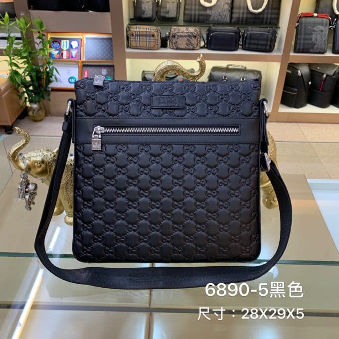 グッチバッグコピー 2022新品注目度NO.1 GUCCI メンズ ショルダーバッグ