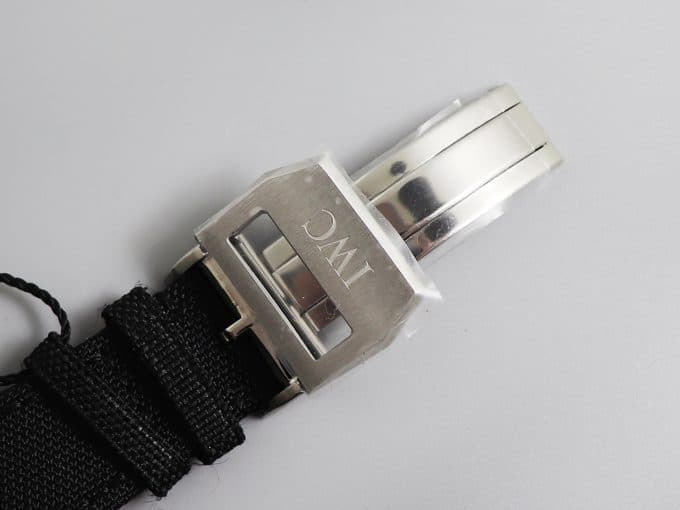 注目度NO.1IWC パイロットウォッチ コピーシリーズ メンズ 自動巻き - 画像 (8)