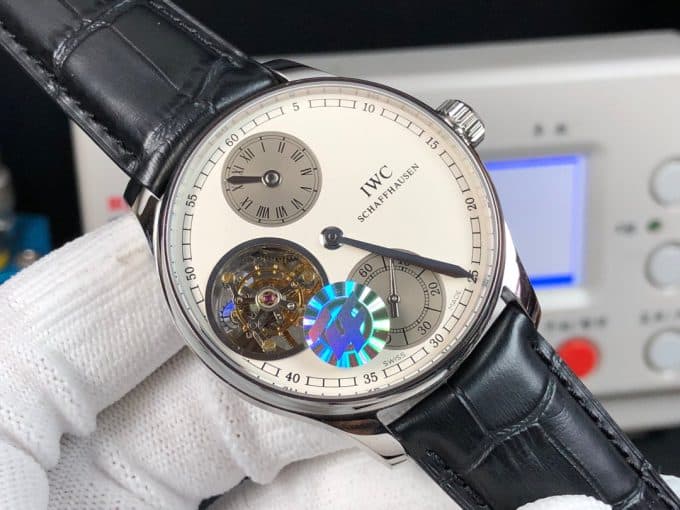 人気高級IWC ポルトギーゼ コピーシリーズ メンズ 自動巻き - 画像 (2)