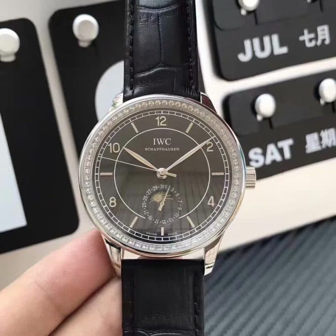 高品質IWC ポルトギーゼ コピーシリーズ メンズ 自動巻き2色 - 画像 (2)