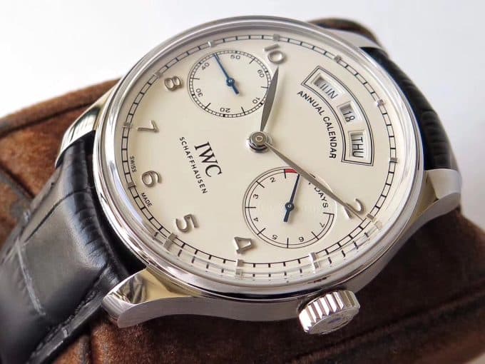 人気高級IWC ポルトギーゼ コピーシリーズ メンズ 自動巻き - 画像 (5)