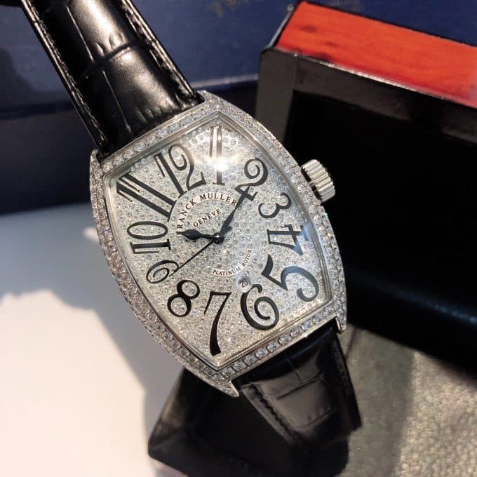 定番人気新品フランクミュラー 時計 コピー メンズ クオーツ 2色