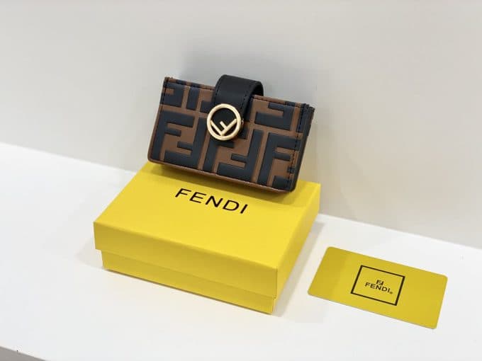 フェンディ財布コピー 大人気2021新品 FENDI 男女兼用 財布 4色