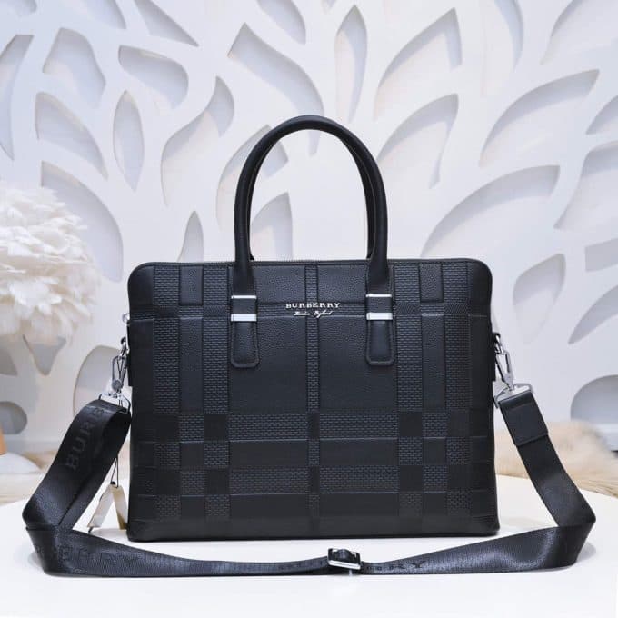 高品質バーバリーバッグコピー 2022新品注目度NO.1 BURBERRY メンズ ブリーフケース