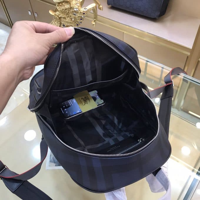 バーバリーバッグコピー 大人気2022新品 BURBERRY メンズ バックパック - 画像 (8)