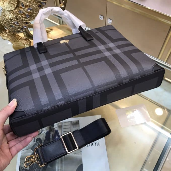 バーバリーバッグコピー 2022新品注目度NO.1 BURBERRY メンズ ブリーフケース - 画像 (7)