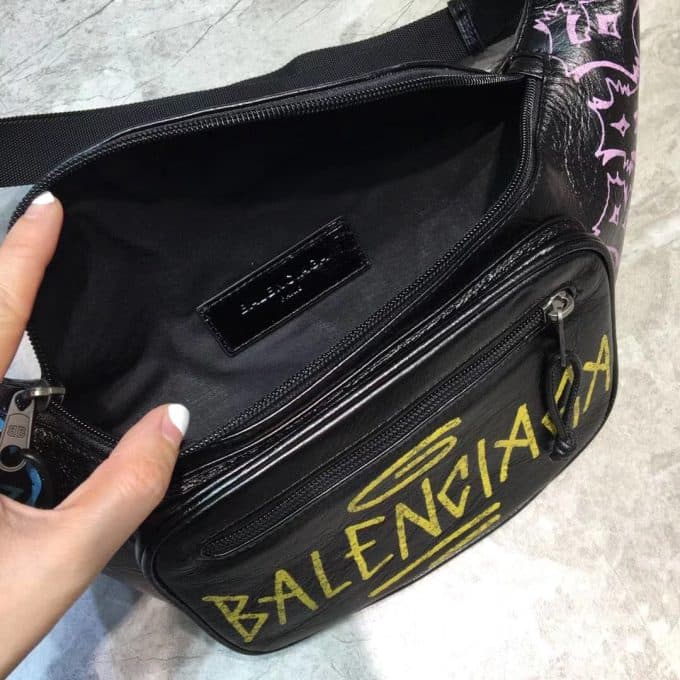 バレンシアガバッグコピー 2022新品注目度NO.1 BALENCIAGA男女兼用 ウエストポーチ - 画像 (7)