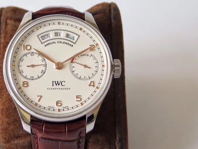 人気高級IWC ポルトギーゼ コピーシリーズ メンズ 自動巻き - 画像 (2)