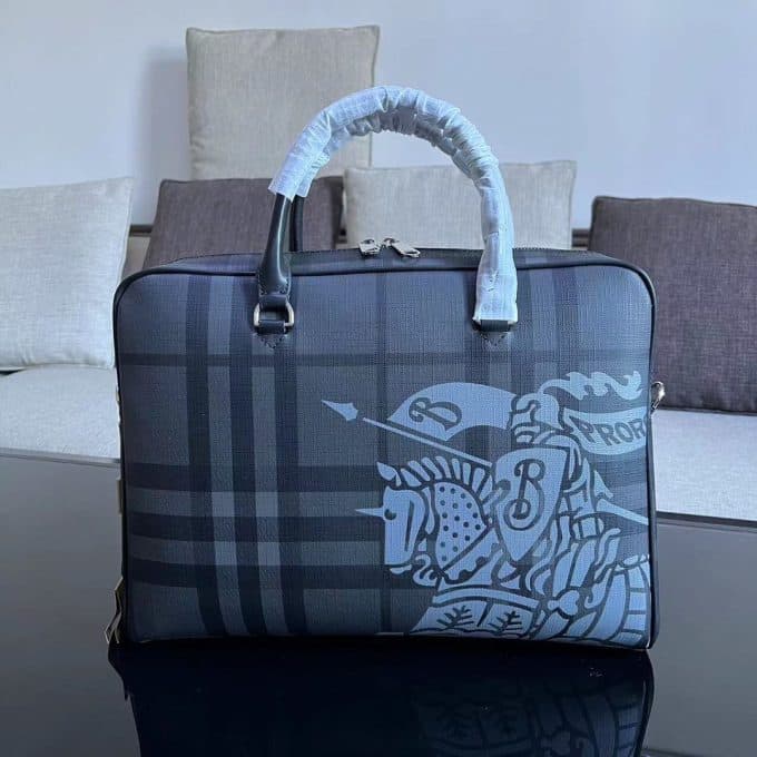 バーバリーバッグコピー 大人気2022新品 BURBERRY メンズ ブリーフケース