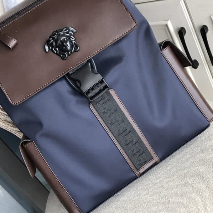 ヴェルサーチェバッグコピー 2022新品注目度NO.1 VERSACE メンズ バックパック - 画像 (6)