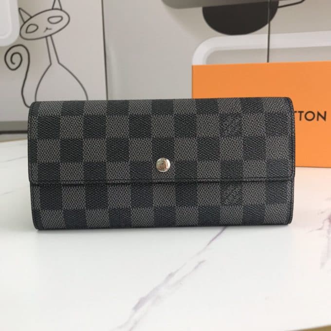 ルイヴィトン財布コピー 2021新品注目度NO.1 Louis Vuitton メンズ 長財布