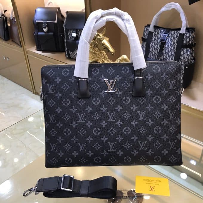 ルイヴィトンバッグコピー 2022新品注目度NO.1 Louis Vuitton メンズ ブリーフケース