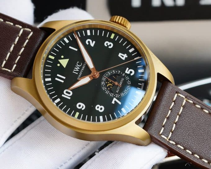 人気高級IWC パイロットウォッチ コピーシリーズ メンズ 自動巻き2色 - 画像 (6)