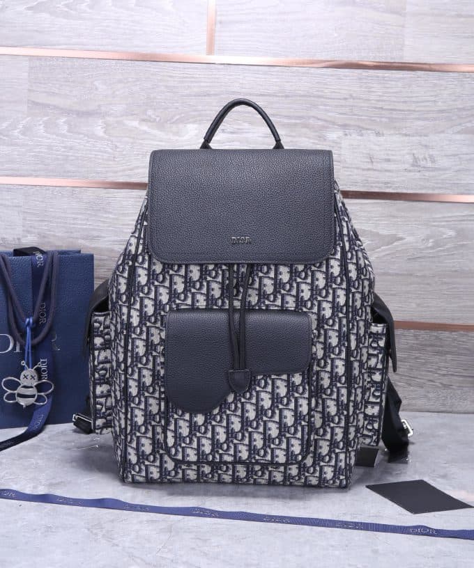 人気高級 ディオールバッグコピー 2022新品注目度NO.1 Dior メンズ バックパック