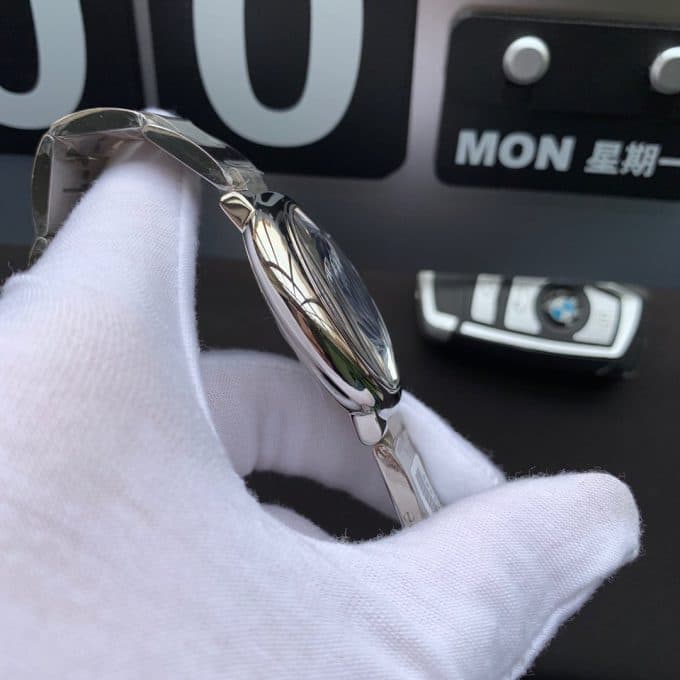 定番人気カルティエ バロンブルー コピーシリーズ メンズ 自動巻き - 画像 (6)